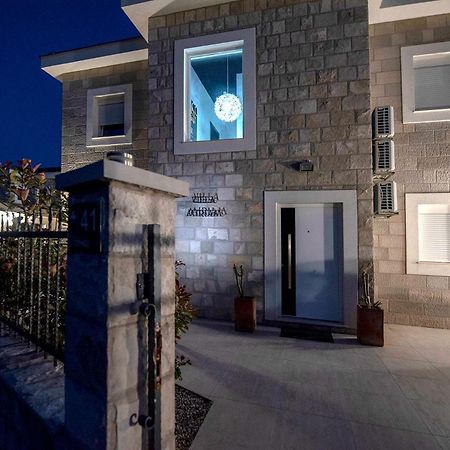 Luxury Villa Miriam With Private Pool And Jet Pool Near Dubrovnik Ivanica Exterior foto