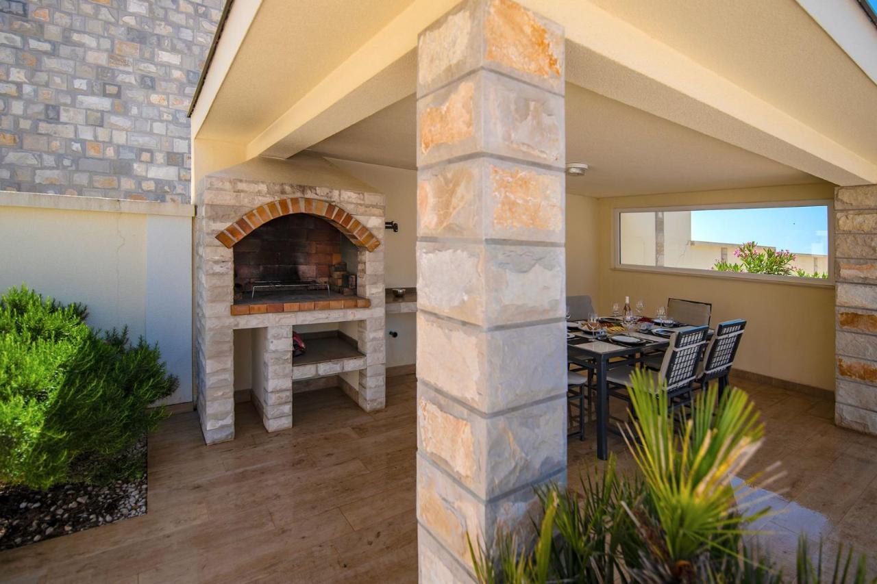 Luxury Villa Miriam With Private Pool And Jet Pool Near Dubrovnik Ivanica Exterior foto